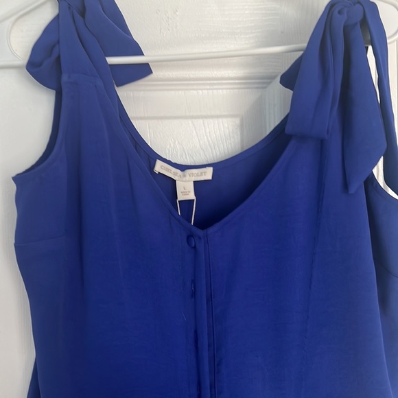 Romper- Full length (pants) - Picture 3 of 8